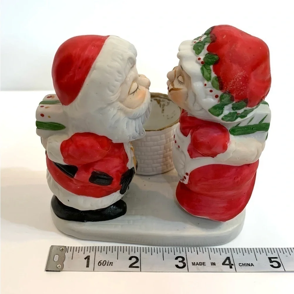 Jasco Christmas Happiness 1981 Figurine Candle Holder Mrs Santa Claus Bisque vtg